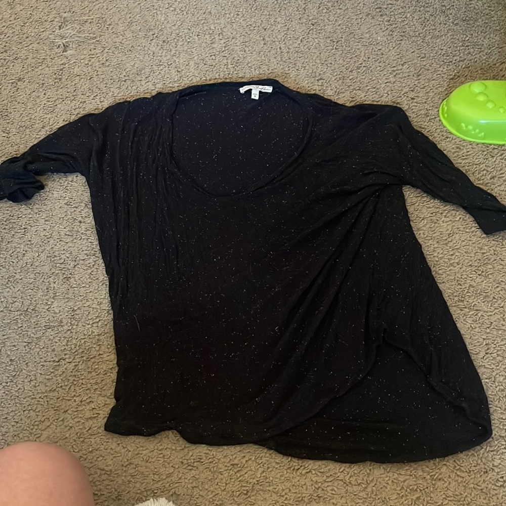 Black Tee